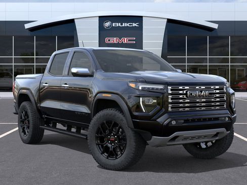 New 2026 GMC Canyon Denali w/ LPO, Denali Black Edition AWD/4WD image 7