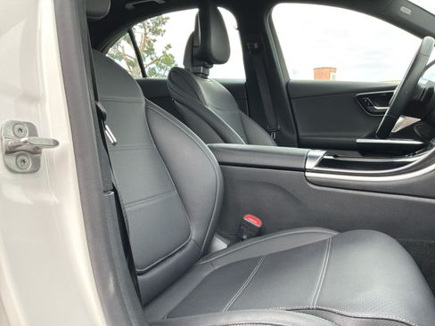 Used 2025 Mercedes-Benz C 300 Sedan image 20