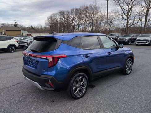 Certified 2024 Kia Seltos LX image 5