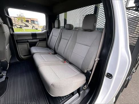 Used 2019 Ford F350 XLT w/ Camper Package AWD/4WD image 27