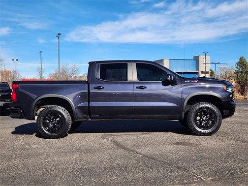 Used 2023 Chevrolet Silverado 1500 ZR2 w/ Technology Package image 2