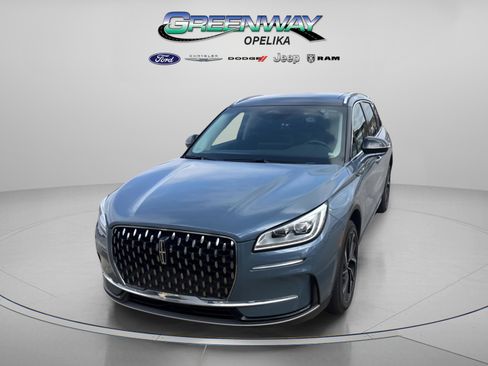 Used 2023 Lincoln Corsair Reserve w/ Equipment Group 201A image 7