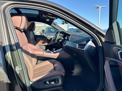 Used 2021 BMW X6 xDrive40i w/ M Sport Package image 27