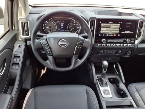 New 2026 Nissan Frontier SV w/ All-Weather Content Package AWD/4WD image 14