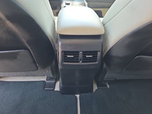 Used 2013 Lexus RX 350 FWD w/ Premium Pkg image 40