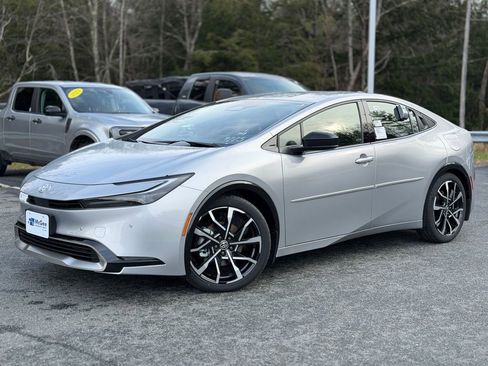 New 2026 Toyota Prius Plug-In Hybrid image 1