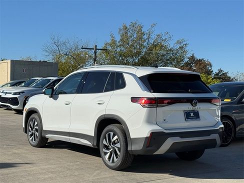 New 2026 Volkswagen Tiguan S image 8