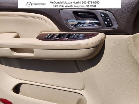 Used 2007 GMC Yukon Denali AWD/4WD image 6