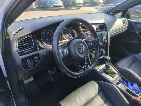 Used 2016 Volkswagen Golf R 4-Door AWD/4WD image 5
