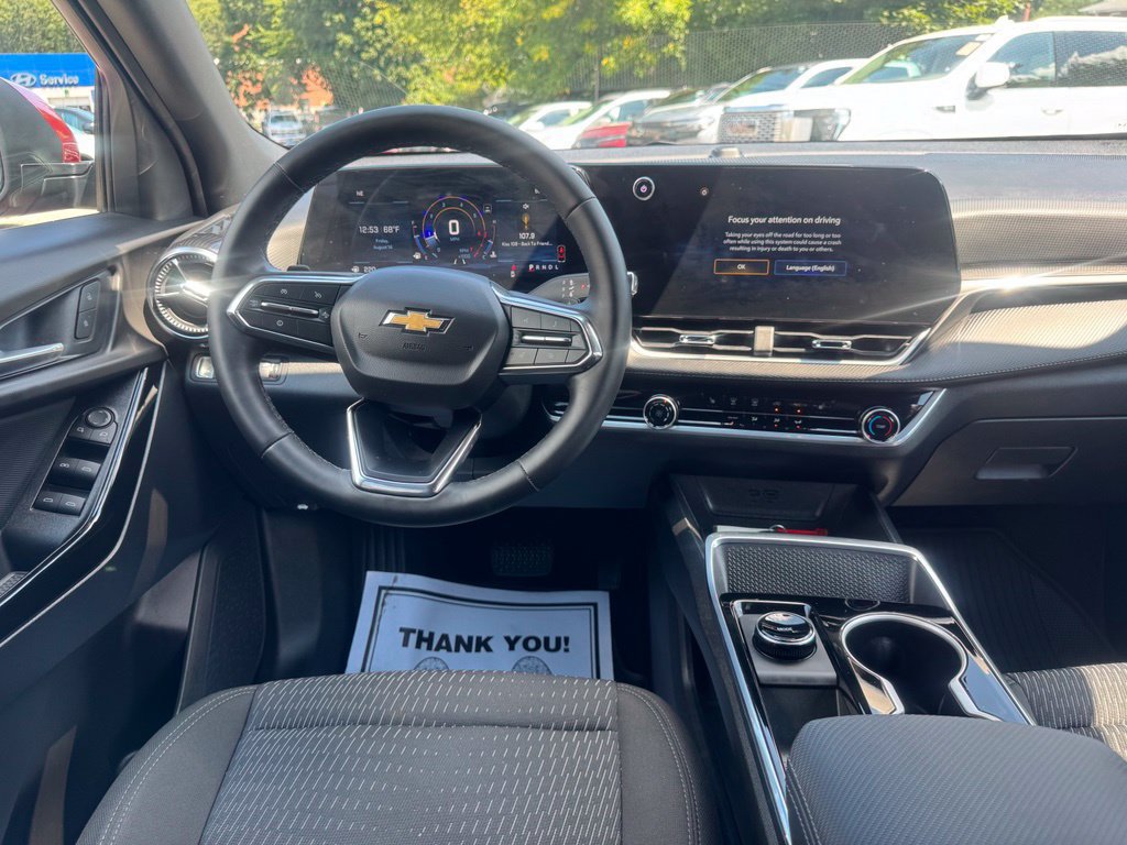Used 2026 Chevrolet Equinox LT FWD image 17