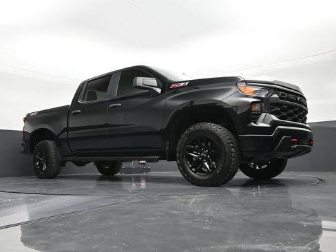 Used 2024 Chevrolet Silverado 1500 Custom Trail Boss AWD/4WD image 26