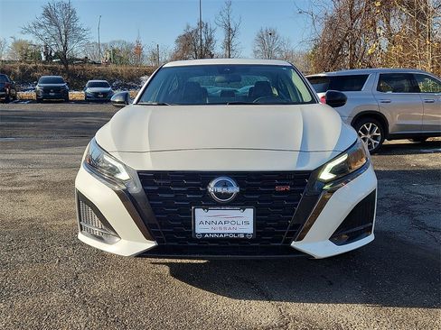 Certified 2023 Nissan Altima 2.5 SR w/ SR Premium Package image 2