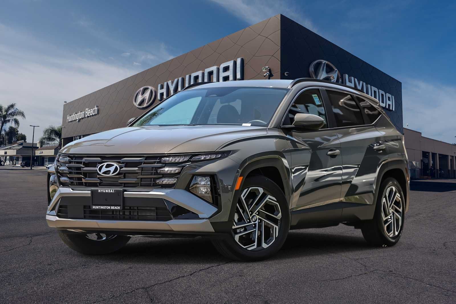 New 2026 Hyundai Tucson SEL Plus FWD image 1