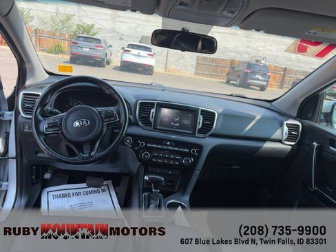 Used 2019 Kia Sportage EX FWD image 11
