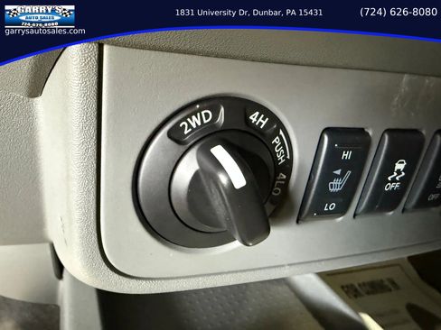 Used 2021 Nissan Frontier SV w/ Midnight Edition Floor Mats image 21