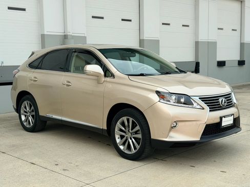 Used 2014 Lexus RX 450h FWD image 7