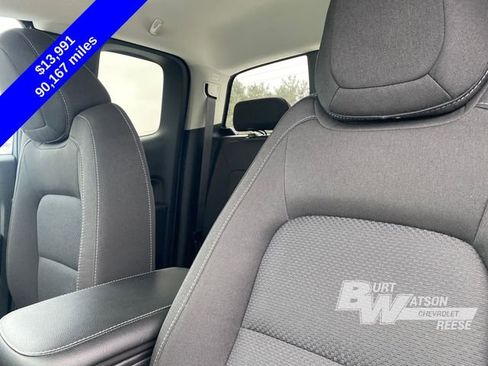 Used 2022 Chevrolet Colorado LT w/ LT Convenience Package image 12