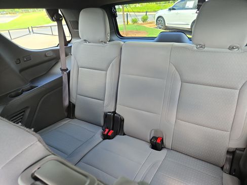 Used 2024 Chevrolet Tahoe LS RWD image 20