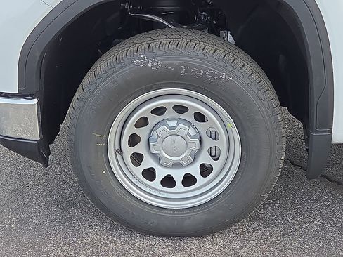 New 2026 GMC Sierra 1500 Pro w/ Pro Value Package image 7