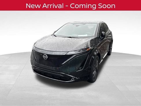 Certified 2023 Nissan Ariya FWD image 2
