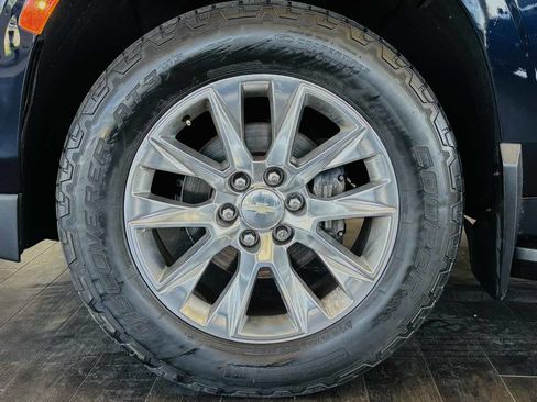 Used 2021 Chevrolet Tahoe Premier AWD/4WD image 25