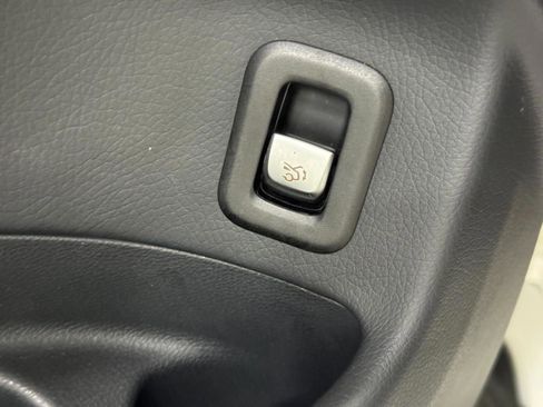 Used 2022 Mercedes-Benz GLC 300 4MATIC image 26