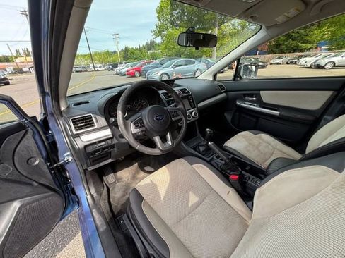 Used 2016 Subaru Crosstrek 2.0i Premium image 10