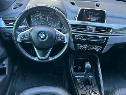 Used 2018 BMW X1 xDrive28i image 15