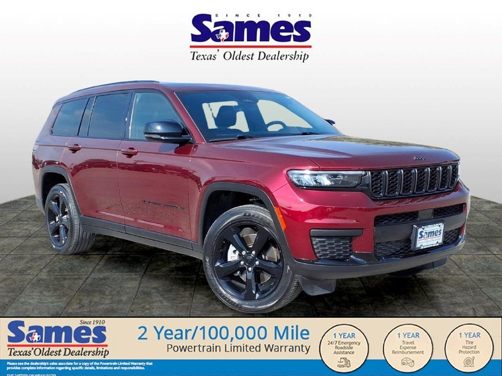 Used 2025 Jeep Grand Cherokee L Altitude RWD image 1