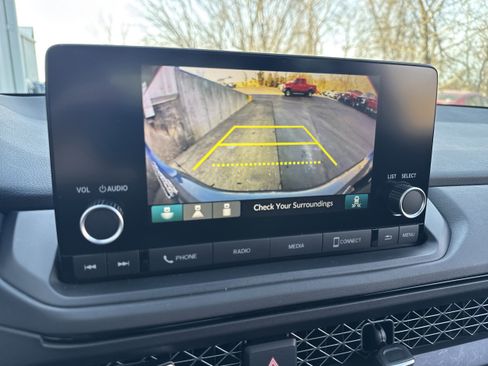 Used 2024 Honda Accord EX image 16