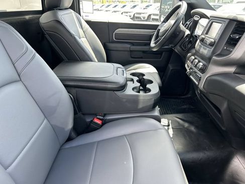 New 2024 RAM 5500 Tradesman RWD image 9