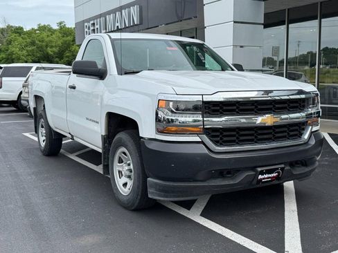 Used 2018 Chevrolet Silverado 1500 W/T w/ WT Convenience Package AWD/4WD image 2