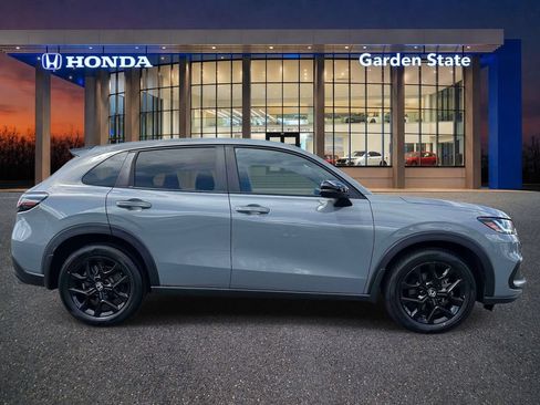 Certified 2024 Honda HR-V Sport image 5