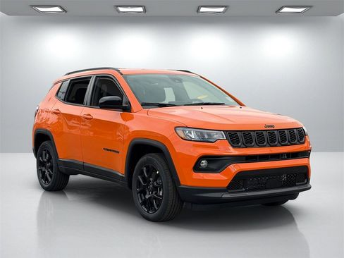New 2026 Jeep Compass Latitude image 7