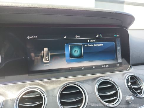 Used 2019 Mercedes-Benz E 450 4MATIC Sedan w/ Driver Assistance Package image 20