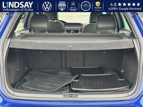 Used 2019 Volkswagen Golf R 4-Door image 14