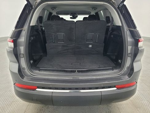 Used 2022 Jeep Grand Cherokee L Limited image 29