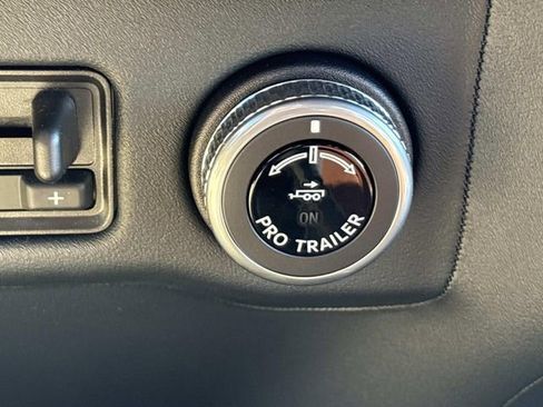 New 2025 Lincoln Navigator Black Label image 34