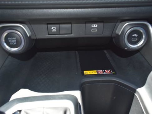 Used 2024 Toyota Grand Highlander AWD image 28