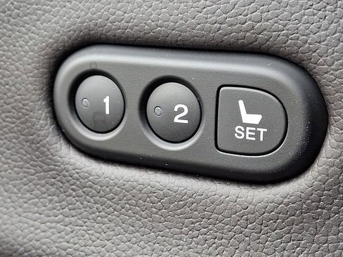 Used 2017 Acura ILX w/ Premium Package image 26