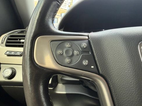 Used 2020 GMC Yukon Denali w/ Denali Ultimate Package RWD image 10