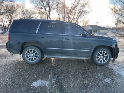 Used 2015 GMC Yukon Denali w/ Touring Package image 8