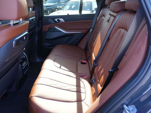 New 2026 BMW X5 M60i w/ Executive Package image 10