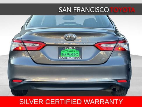 Certified 2018 Toyota Camry LE image 4