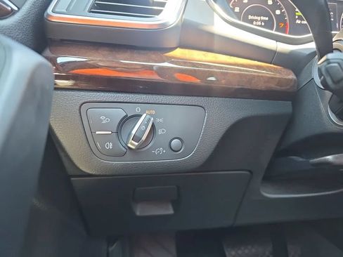 Used 2019 Audi Q5 2.0T Premium Plus w/ Premium Plus Package AWD/4WD image 25