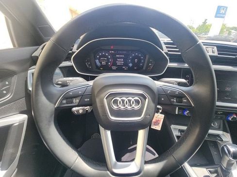 Used 2025 Audi Q3 2.0T Premium AWD/4WD image 18