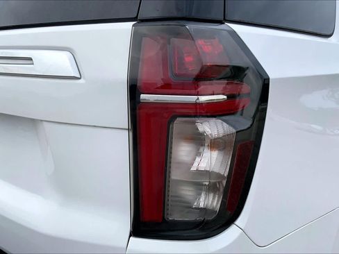 Used 2021 Chevrolet Tahoe High Country RWD image 30