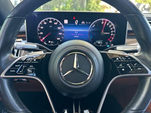 Used 2023 Mercedes-Benz S 580e 4MATIC Sedan image 10