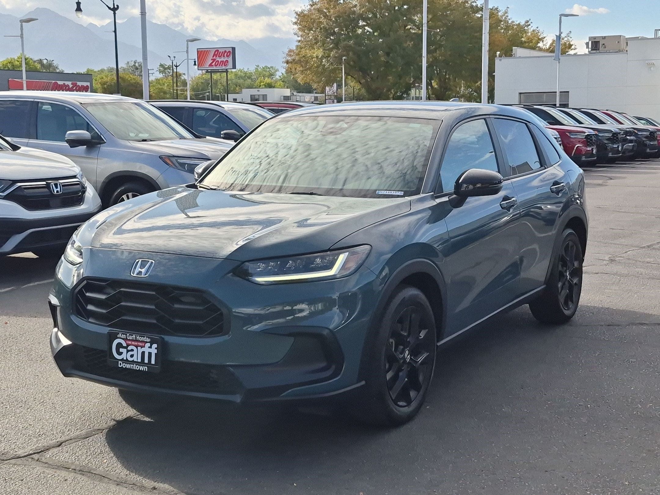 Certified 2025 Honda HR-V Sport image 10