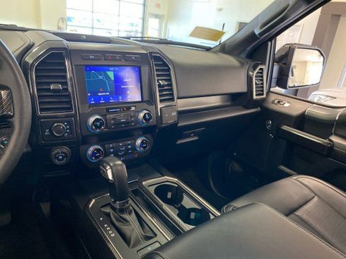 Used 2020 Ford F150 Lariat w/ Equipment Group 502A Luxury image 19